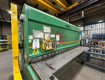Shear cutting protfolio device image